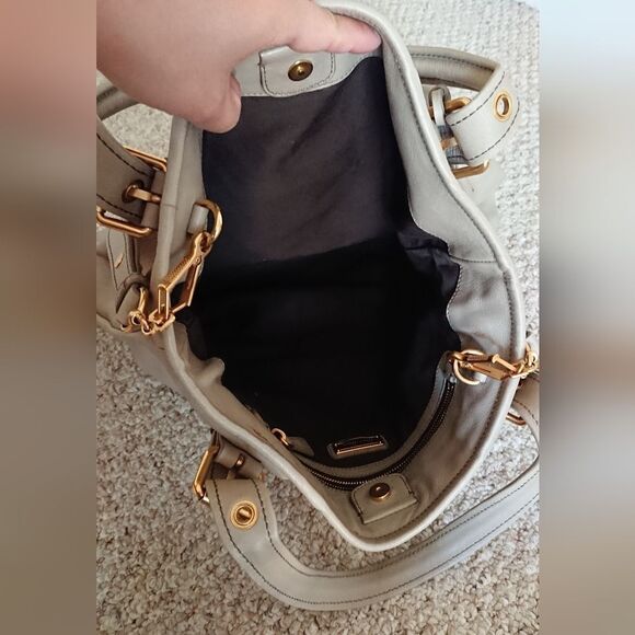 Miu Miu Light gray vitello lux Leather large tote crossbody Bag - Picture 6 of 16